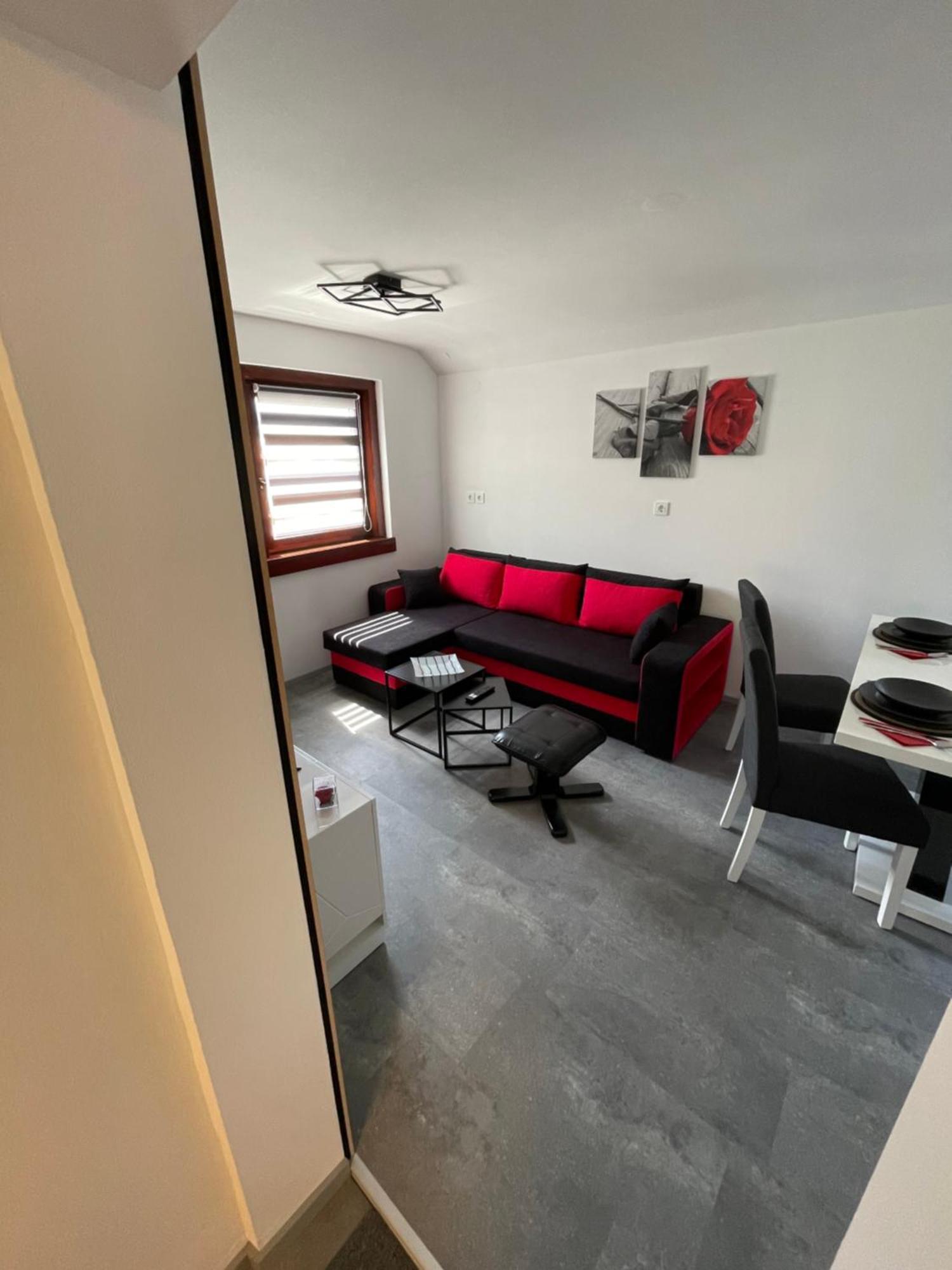 Apartma Devs Kranjska Gora Luaran gambar
